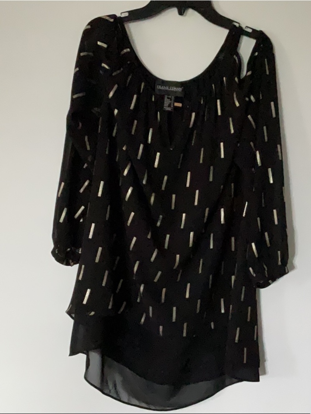 Frank Lyman Cold Shoulder Long Sleeve Blouse PTP 22.5 L 29F 33B